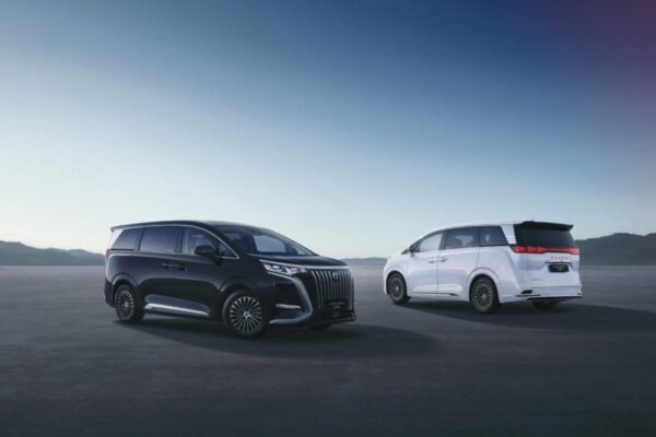 7 Kelebihan Denza D9 yang Bikin Mobil Listrik Ini Layak Dimiliki